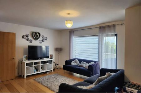 2 bedroom flat to rent - Photo 4