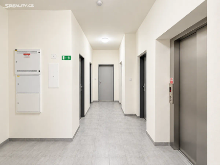 Pronájem bytu 1+kk 24 m² - Photo 2