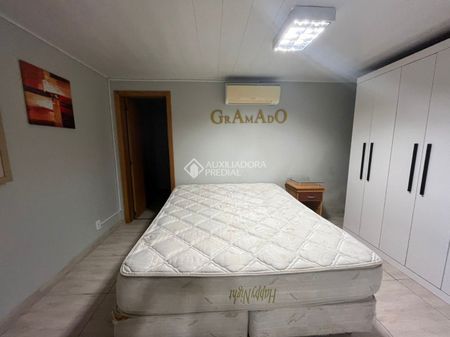 Casa em Condomínio com 4 quartos e 205m² para alugar em Saint Moritz, Gramado. - Photo 4