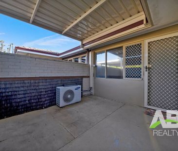 Quiet, Convenient and Ready to Move In! - Photo 4