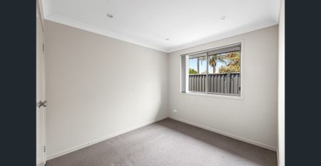 Modern 4-Bedroom Home in Prime Casula Location - Photo 4