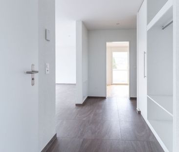 Attic apartment with sunny roof terrace - Photo 2