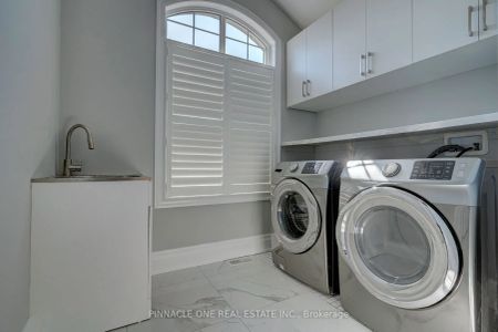 Detached Home For Lease | E9235634 - Photo 3