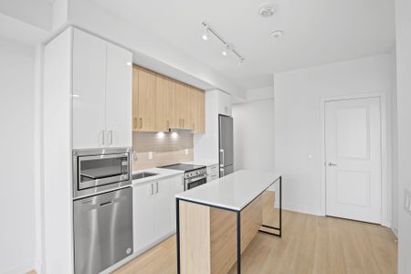 For Lease - 30 Upper Mall Way Unit# 317A, Vaughan, Ontario - Photo 3