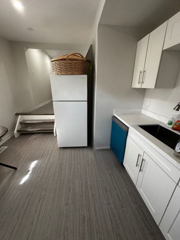 For Lease - 25 Howard Street Unit# APT 1- Rm A, Toronto, Ontario - Photo 4