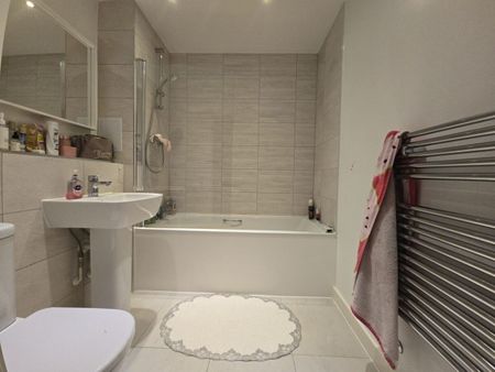 Lakeside Drive, NW10, London - Photo 5