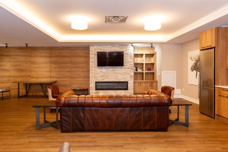 For Lease - 25 PEN LAKE POINT Road Unit# 110, Huntsville, Ontario - Photo 3