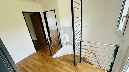 FAMILY-FRIENDLY WITH SUNNY GARDEN! - Foto 3