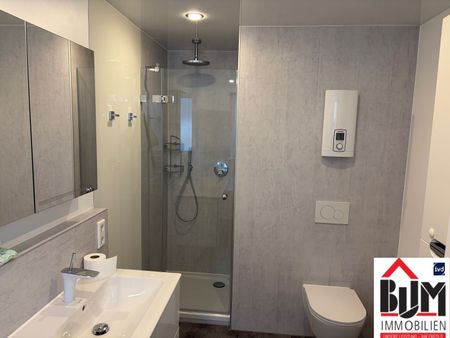 *Ruhig - 4 Zimmer - gute Ausstattung - Bad mit Fenster - top Kücheneinrichtung - Garage möglich* - Foto 3