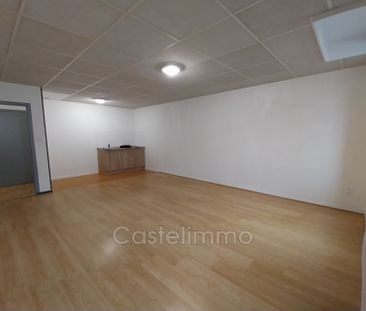 Location Appartement 2 pièces 47m² CASTELSARRASIN 82100 - Photo 1