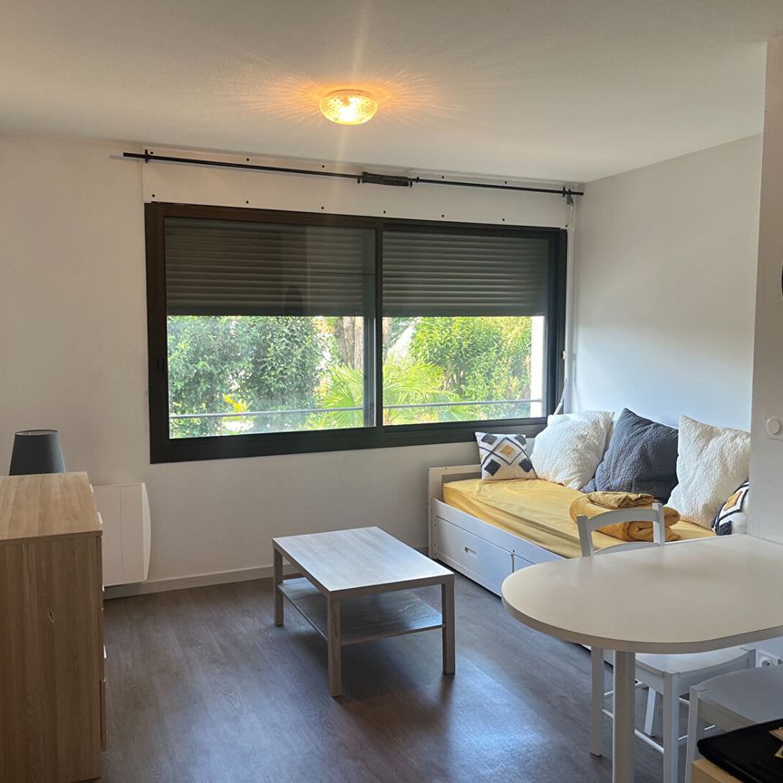 Location Appartement 1 pièce 22m² - Photo 1