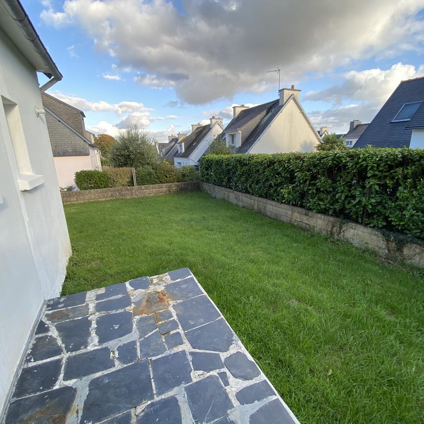 A LOUER – Libre Immédiatement – Quartier Ouest de Quimper, Maison de 90 m² avec Jardin et Garage ! - Photo 1