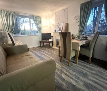 Lower High Street, WATFORD - Photo 1