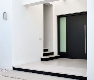 Detached Villa in San Pedro de Alcántara - Photo 3
