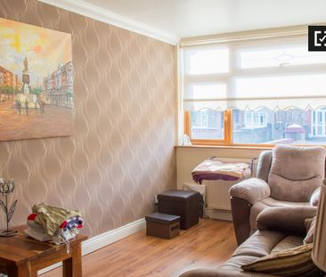 Equipped room in shared apartment in Artane, Dublin - Photo 6