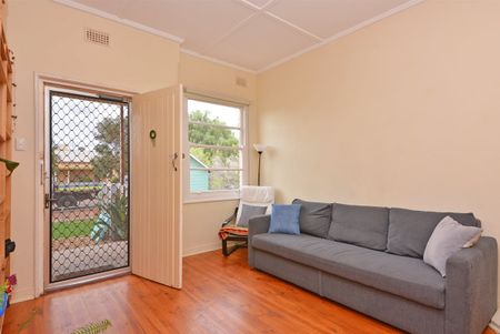 Updated, Two-bedroom Home in Whyalla Playford - Photo 2