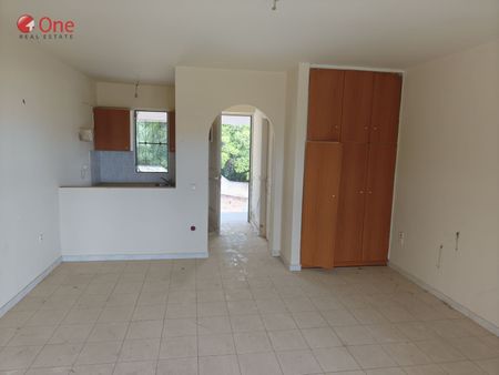 Studio/Γκαρσονιέρα για ενοικίαση Μαρκόπουλο - Photo 5