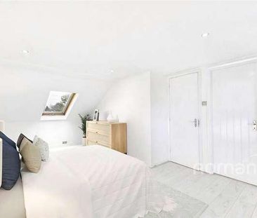 Hazel Road, Mytchett, Camberley, GU16 - Photo 5