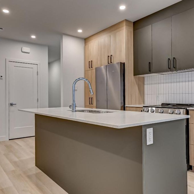 5 1/2 à louer - Photo 1