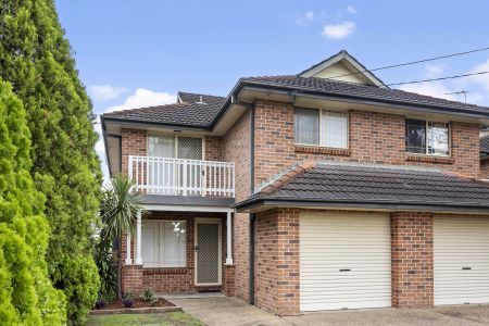 Quality 3 Bedroom Home in Highly Desirable Area - Photo 3