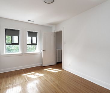28 Balmoral Ave. - Photo 1