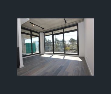 135/77-81 Hobsons Road, Kensington, Vic 3031 - Photo 5