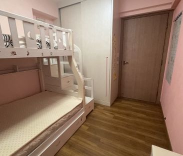 1 Bedroom HDB_FOUR_ROOM at Sembawang - Photo 1