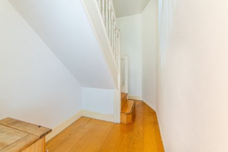 Room in a Shared Flat, St. Davids Square, E14 - Photo 4