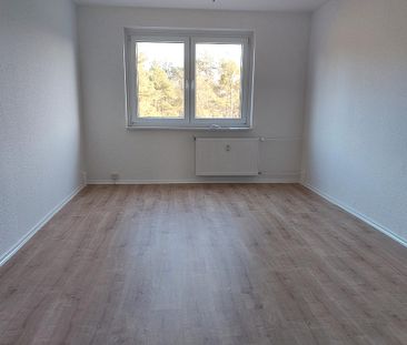 Ihr neues Zuhause erwartet Sie! Kleine gemütliche 3-Raumwohnung-ohn... - Photo 1