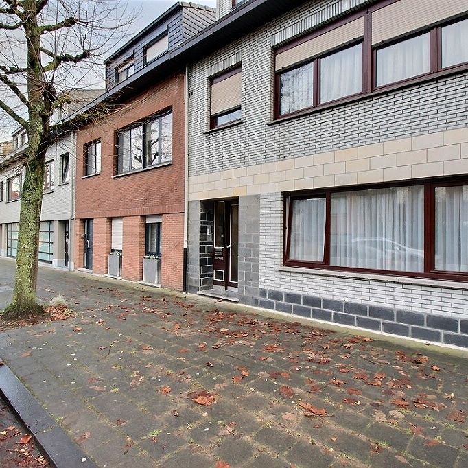 Appartement - 1 Chambre - Petite copro. - Photo 1