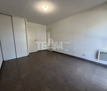 Location Appartement 2 pièces 41m² SETE 34200 - Photo 3