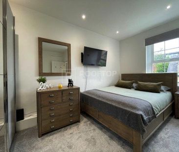 1 bedroom in a house share to rent - Photo 6