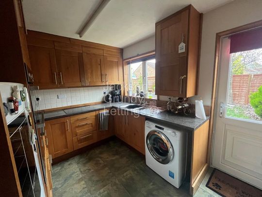 2 bedroom semi-detached house to rent - Photo 1