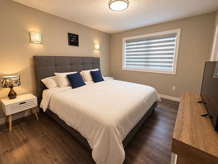 For Lease - 50 Corbett Street, Cambridge, Ontario - Photo 4
