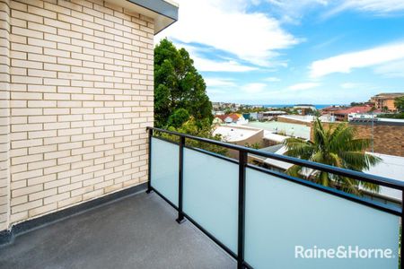 9/3-5 Flood Street, Clovelly, NSW 2031 - Photo 5