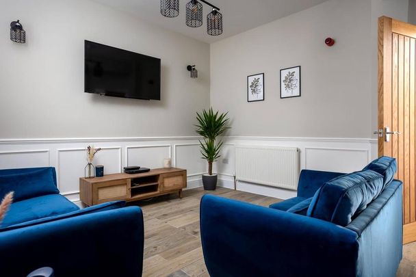 5 bedroom house to rent - Photo 1