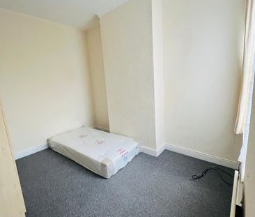 Room in a Shared House, Preston Road, B26 - Photo 2
