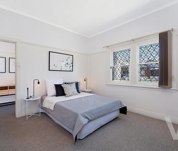 37 Steel Street, Hamilton - Photo 3