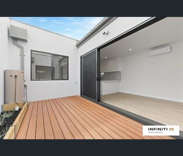 28 Mirimbah Walk, Wollert, Vic 3750 - Photo 3
