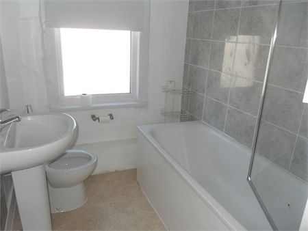 4 Bed End Terrace, Sherwood Road, HA2 - Photo 5