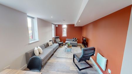 Flat 10, Commercial Point, NG9 2NG, NOTTINGHAM - Photo 2