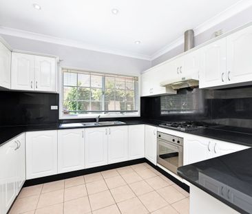 39 Luke Avenue, Burwood NSW 2134 - House For Rent | Domain - Photo 3