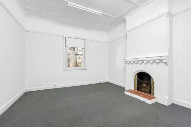 Two Bedroom Half House - Photo 1