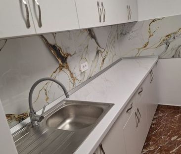 Inchiriez apartament - Photo 1