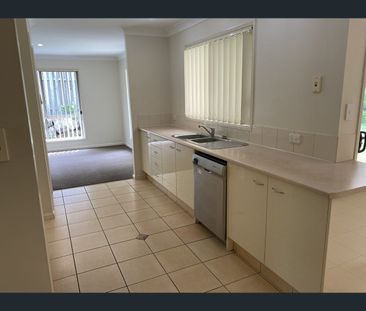 84 Greenway Boulevard, Maudsland, Qld 4210 - Photo 3