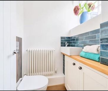 2 bedroom end of terrace house to rent - Photo 3