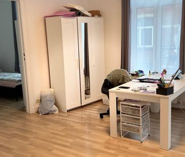 Appartement te huur - Foto 2