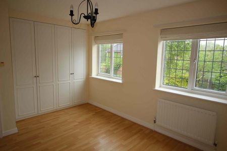 3 bedroom detached house to rent - Photo 5