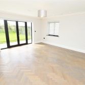 Borehamwood - Photo 1