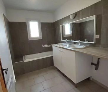 Location Appartement 4 pièces 74 m2 à Aubagne - Photo 5